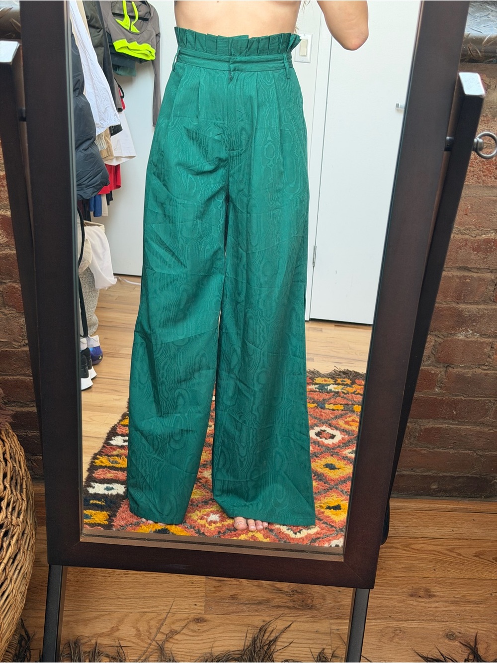 Wide Leg High-Waist Trousers in Emerald Green